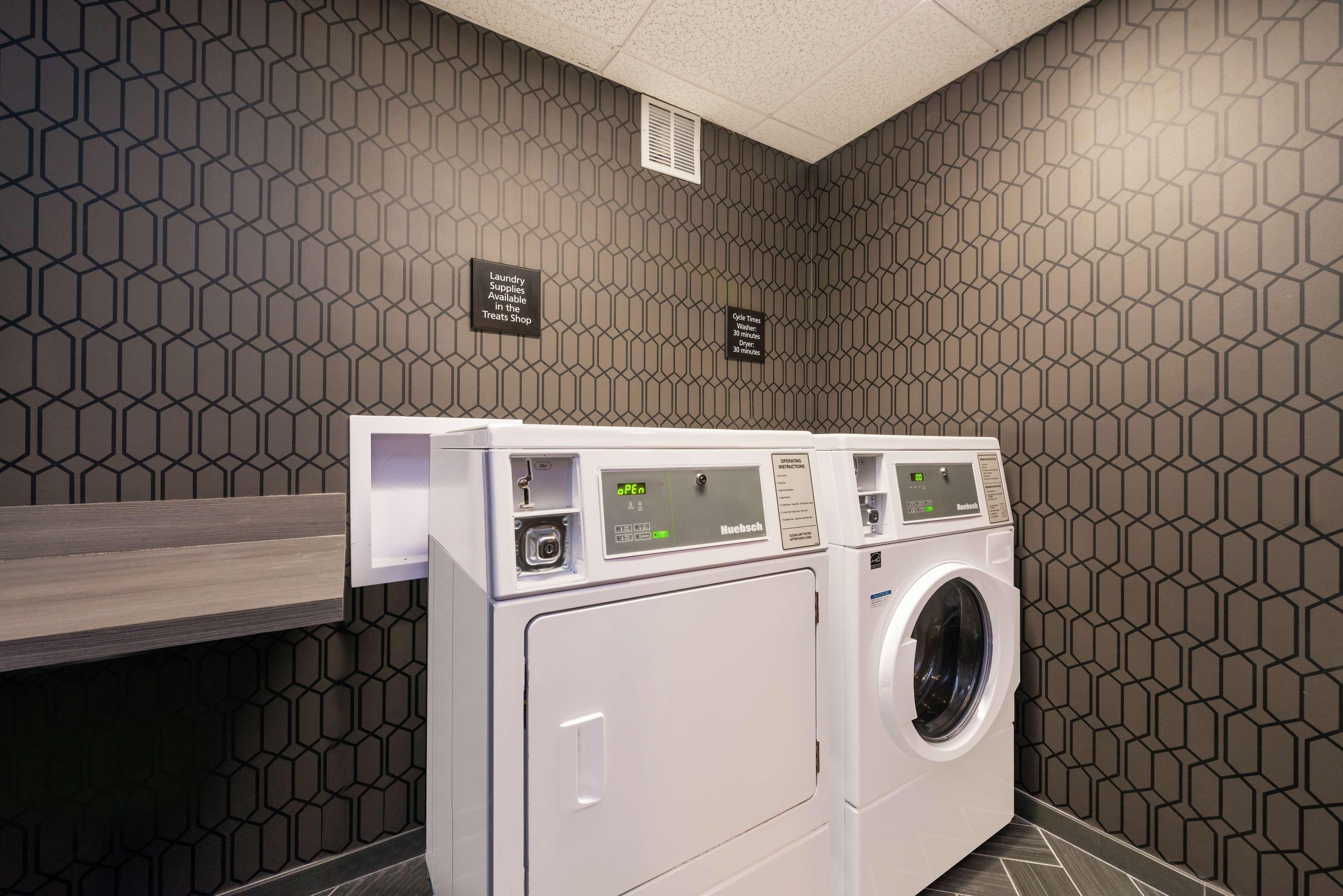 Hampton Inn & Suites Winston-Salem Downtown Eksteriør bilde