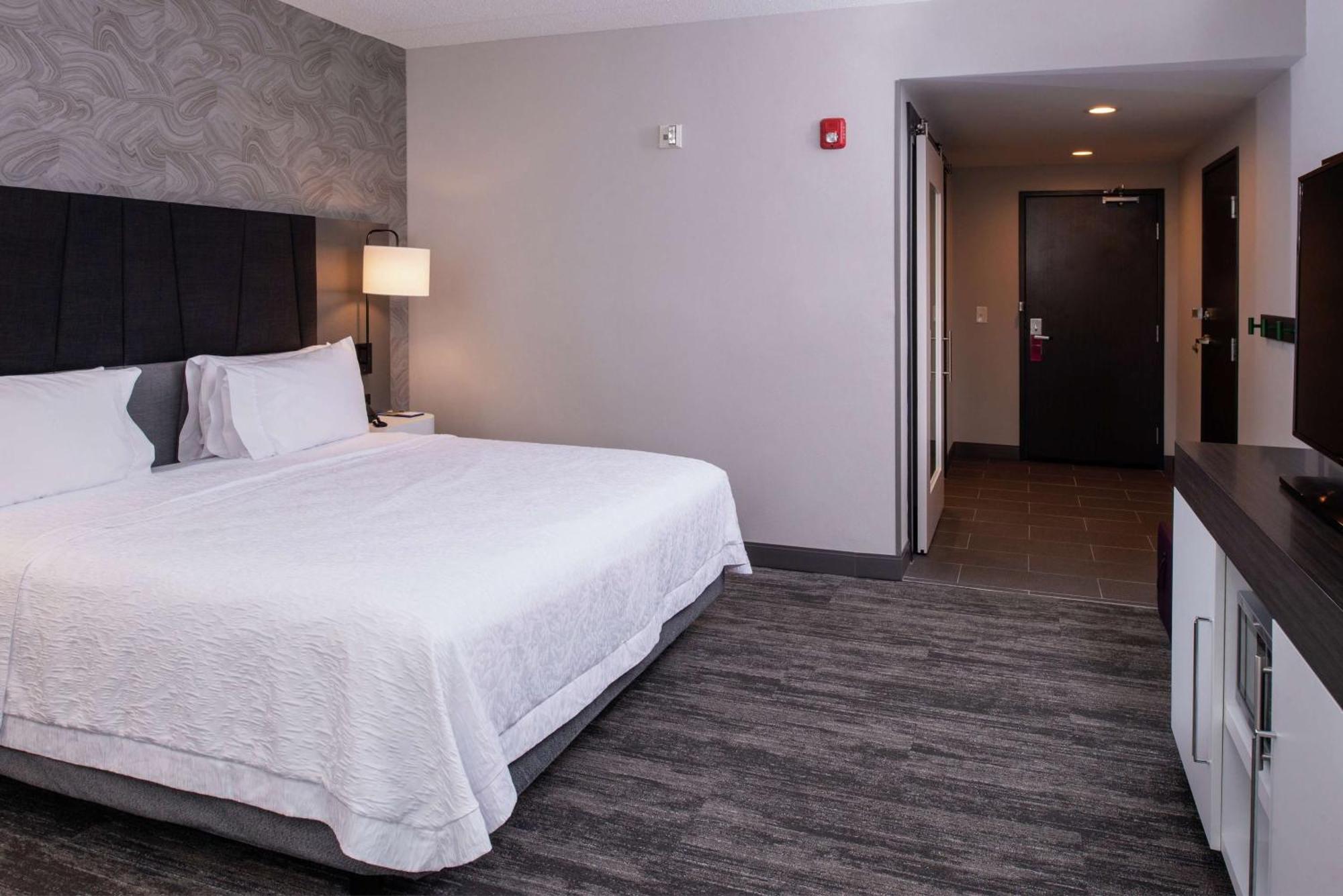 Hampton Inn & Suites Winston-Salem Downtown Eksteriør bilde