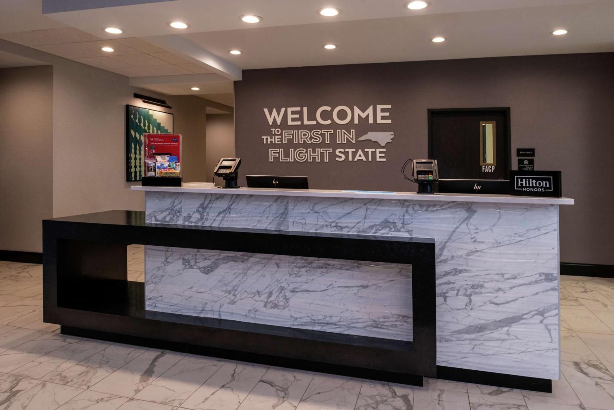Hampton Inn & Suites Winston-Salem Downtown Eksteriør bilde